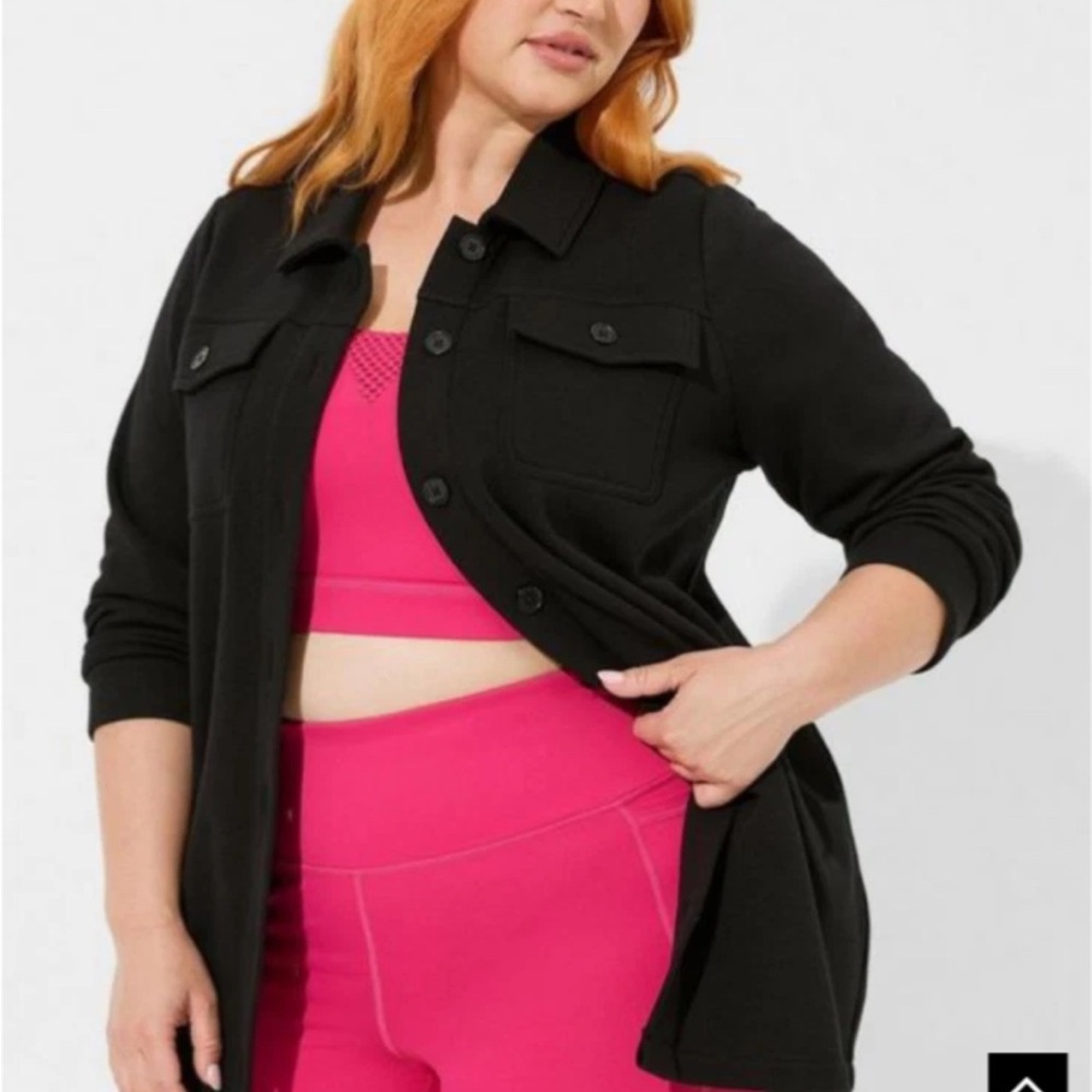 Women's Torrid Black Fleece Lined Shacket NWOT Size 0 (fits 10/12)